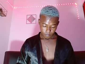 Freechat ebonny_stallion on Chaturbate