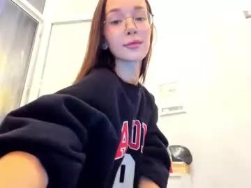 ellie_leen on Chaturbate