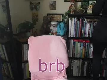 ellynaomi on Chaturbate