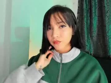 emma_woods__ on Chaturbate