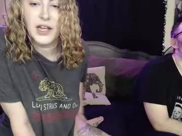 Freechat foxymalloryknoxy69 on Chaturbate
