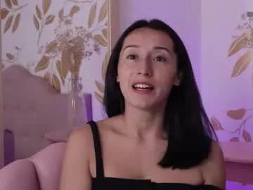 Private ginevra_esposito on Chaturbate