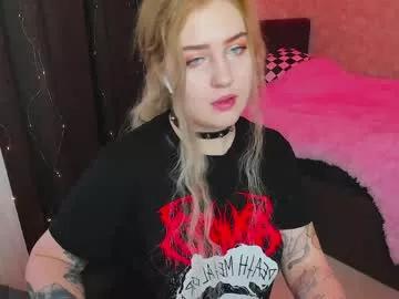 Freechat gothkittys on Chaturbate