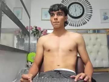 Freechat heiker_ on Chaturbate