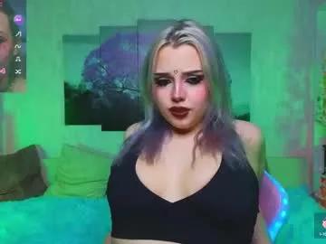 Freechat hollisbelch on Chaturbate