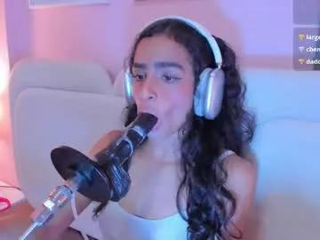 honey_sofii_ on Chaturbate