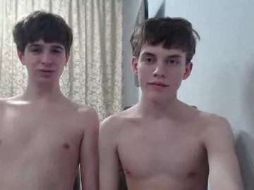 Freechat hornybadbunny on Chaturbate