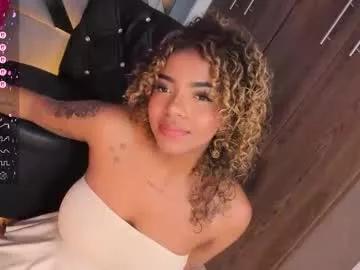 iris_hott1 on Chaturbate 