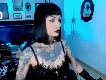 Freechat isisraichuu on Chaturbate
