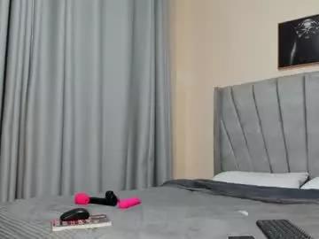 Freechat its_canella on Chaturbate