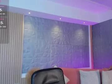 Freechat ivannafoxx_ on Chaturbate