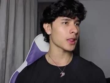 j_u_p_i_t_e_r on Chaturbate