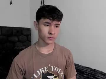 j_u_p_i_t_e_r on Chaturbate