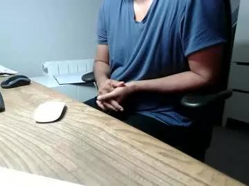 joeshades21 on Chaturbate