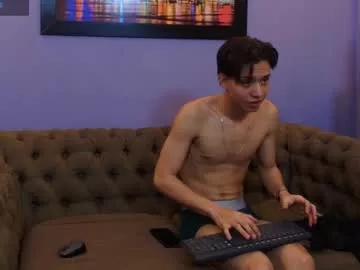 joselucian on Chaturbate 