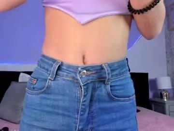 julieta_cortes__ on Chaturbate