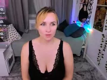 Freechat karinella_x on Chaturbate