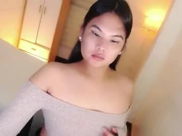 kayleepinay on Chaturbate