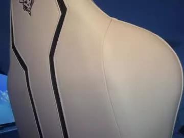 Freechat kiradivine on Chaturbate