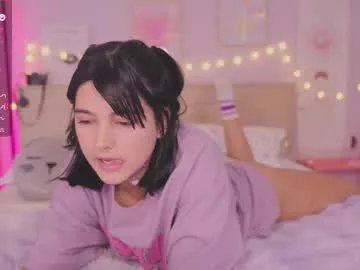 kittenmoon_ on Chaturbate 