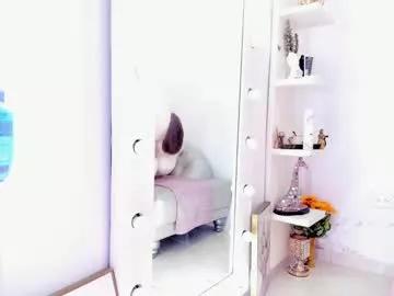 koralcruz on Chaturbate