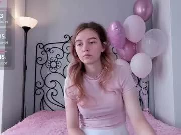 ksuhesa on Chaturbate