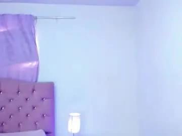 latinabombsheell on Chaturbate