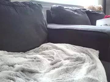 latindaddi on Chaturbate