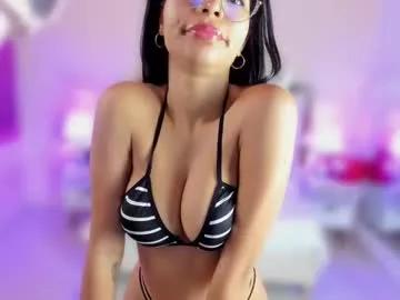 lauramartin1 on Chaturbate 