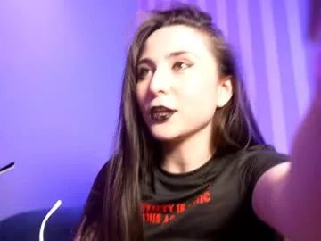 Freechat littlee33 on Chaturbate