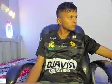 loistwink_1 on Chaturbate