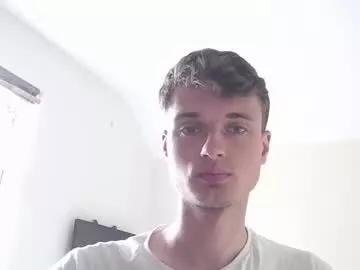 london_tomy on Chaturbate