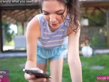 loollypop24 on Chaturbate 