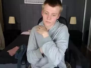 louie_evans on Chaturbate 