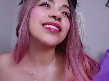 loveegirll on Chaturbate
