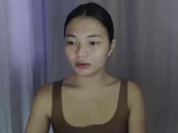 Freechat lovely_laura09 on Chaturbate