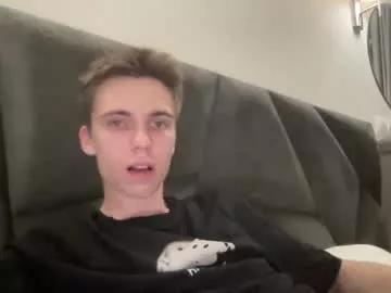 luis_7777 on Chaturbate