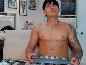 Freechat lunay_xtreemboy on Chaturbate