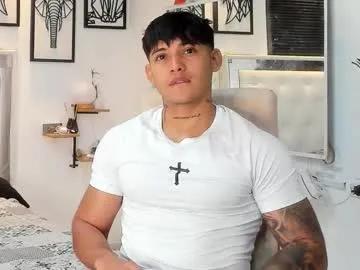 Freechat lunay_xtreemboy on Chaturbate