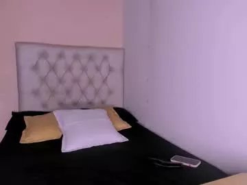 Freechat mariana__roe on Chaturbate