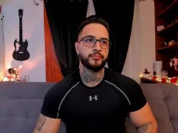 Freechat max_dic1 on Chaturbate