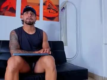 Freechat maximo004 on Chaturbate