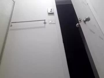 maxxou69hot on Chaturbate