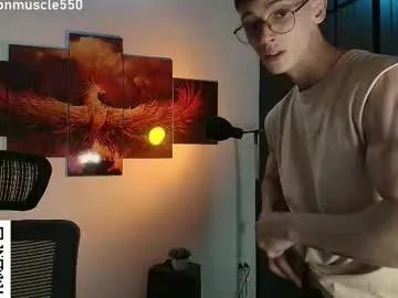 Freechat metatron_muscle on Chaturbate