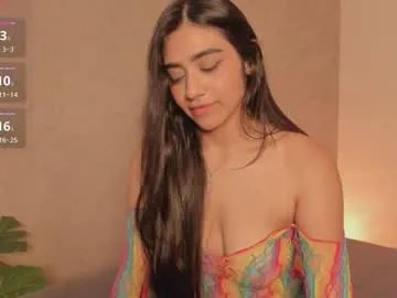 Freechat miah_luv on Chaturbate