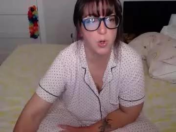 milfmonee on Chaturbate