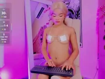 mili_moon_ on Chaturbate