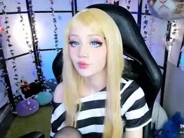 Freechat milkycute on Chaturbate