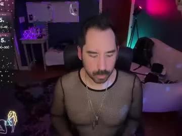 mistermikey24 on Chaturbate 