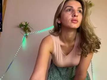 Freechat monikate_ on Chaturbate